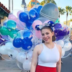 Meet your Posher, Victoria